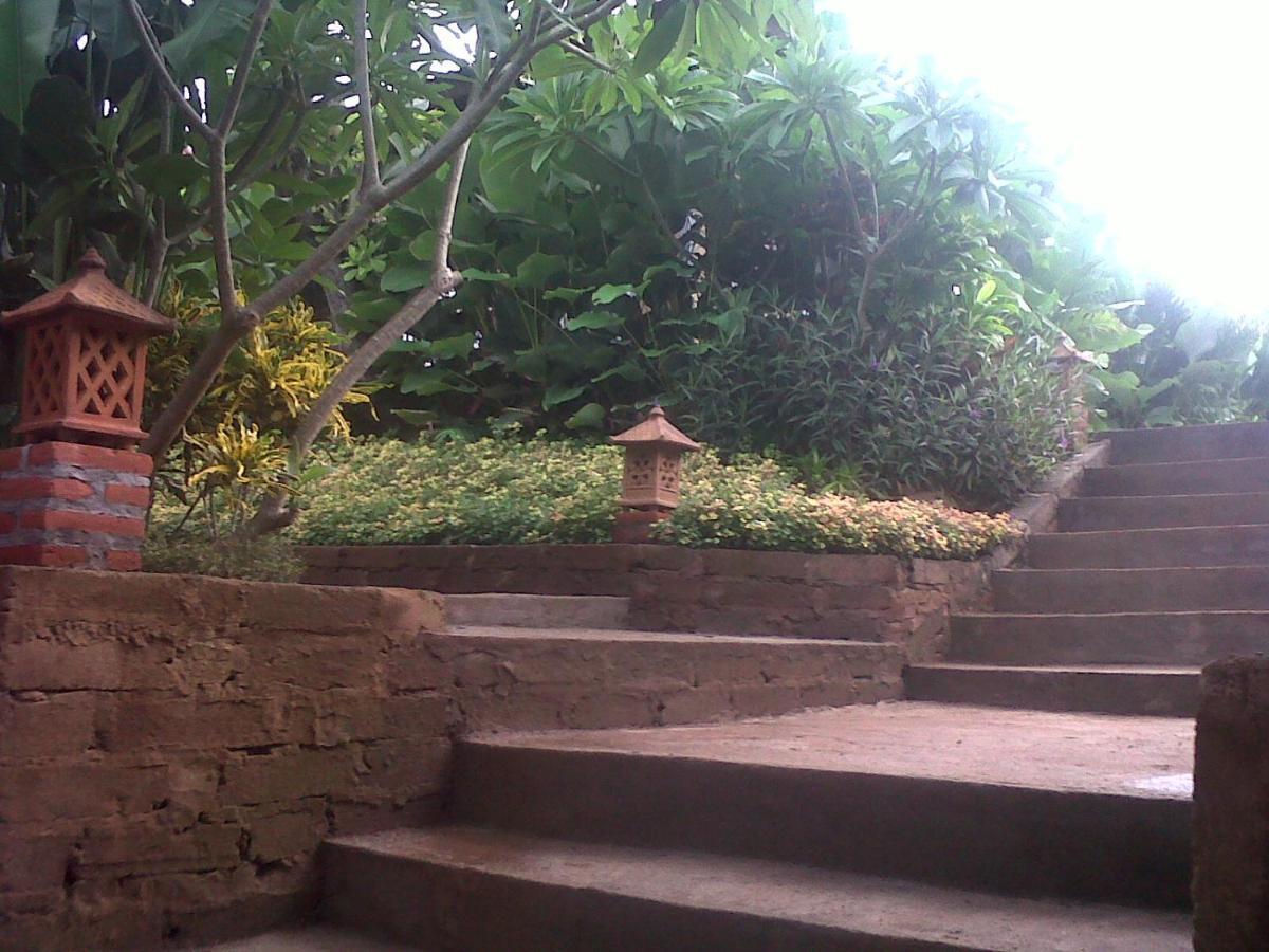 Eliska Sari Bungalows Sumberkima Pemuteran Exterior foto